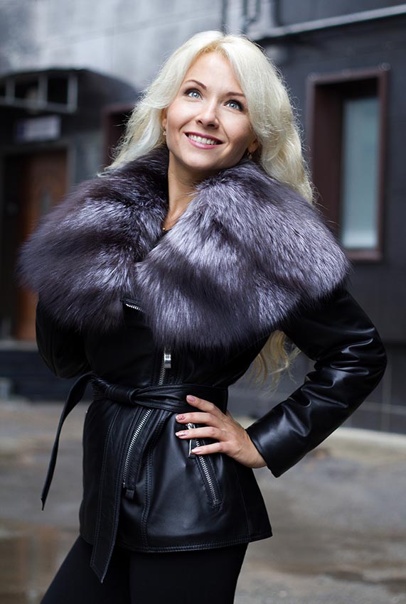 Leather jacket with fur: Short leather jacket with fur collar genuine ...